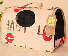 Happy Panda сумка-переноска "Lips"